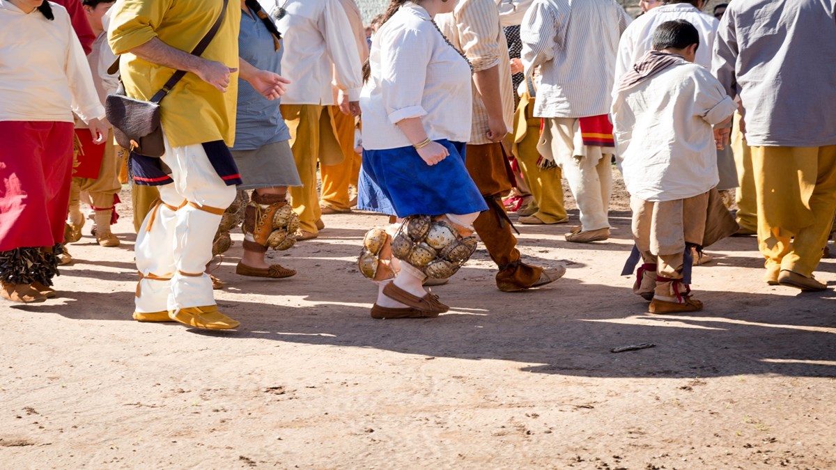 Stomp Dance Demonstration | Chickasaw Cultural Center