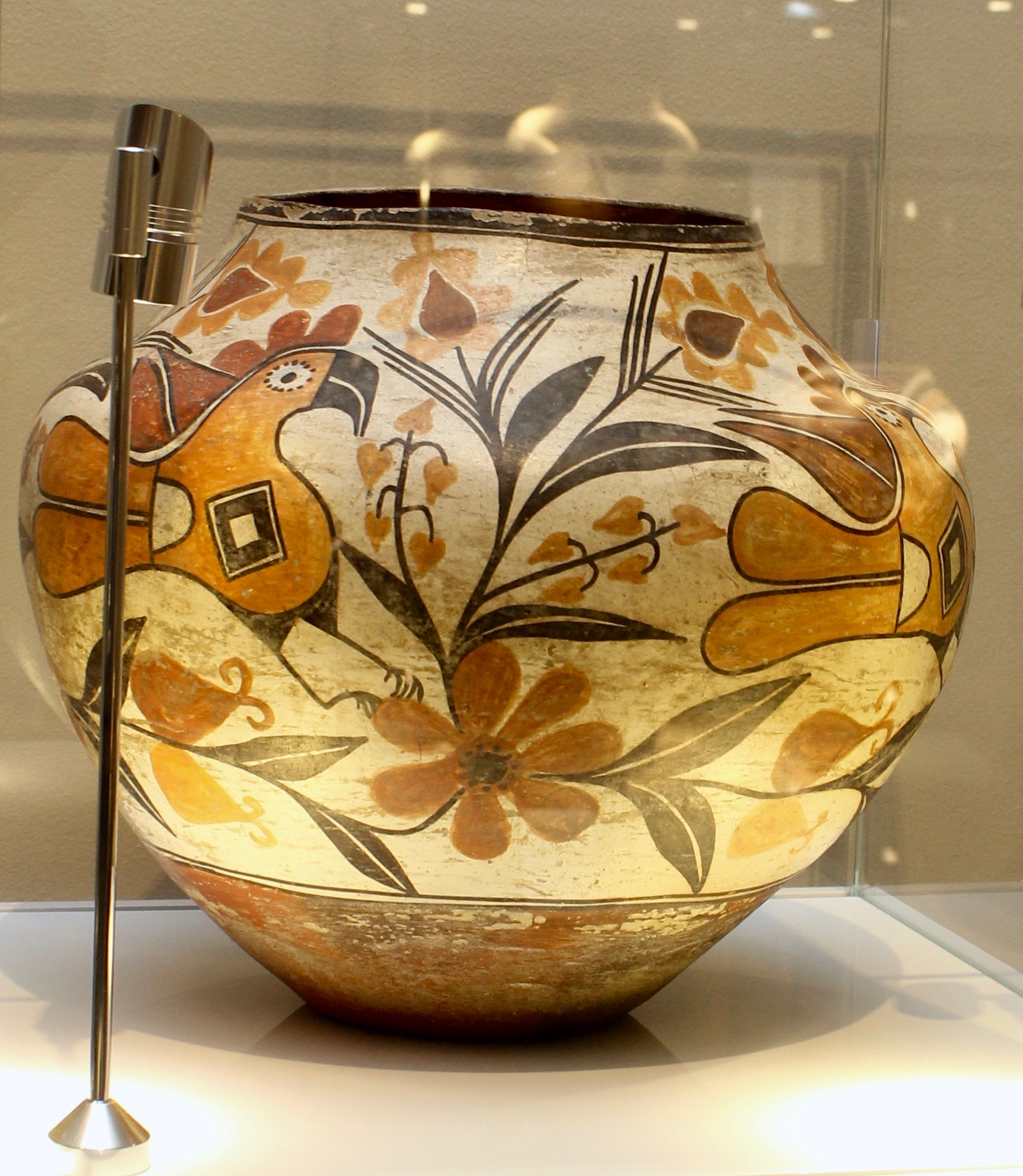 Sculpting Cultures Southeast and Southwest Native Pottery Exhibit