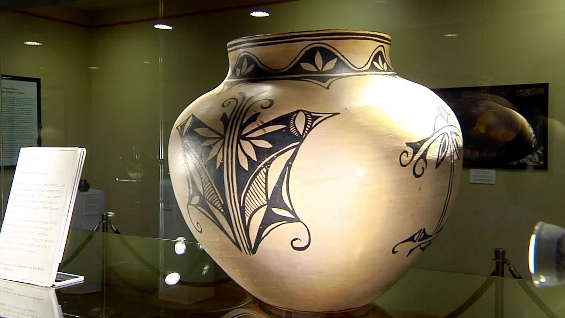 Sculpting Cultures Southeast and Southwest Native Pottery Exhibit