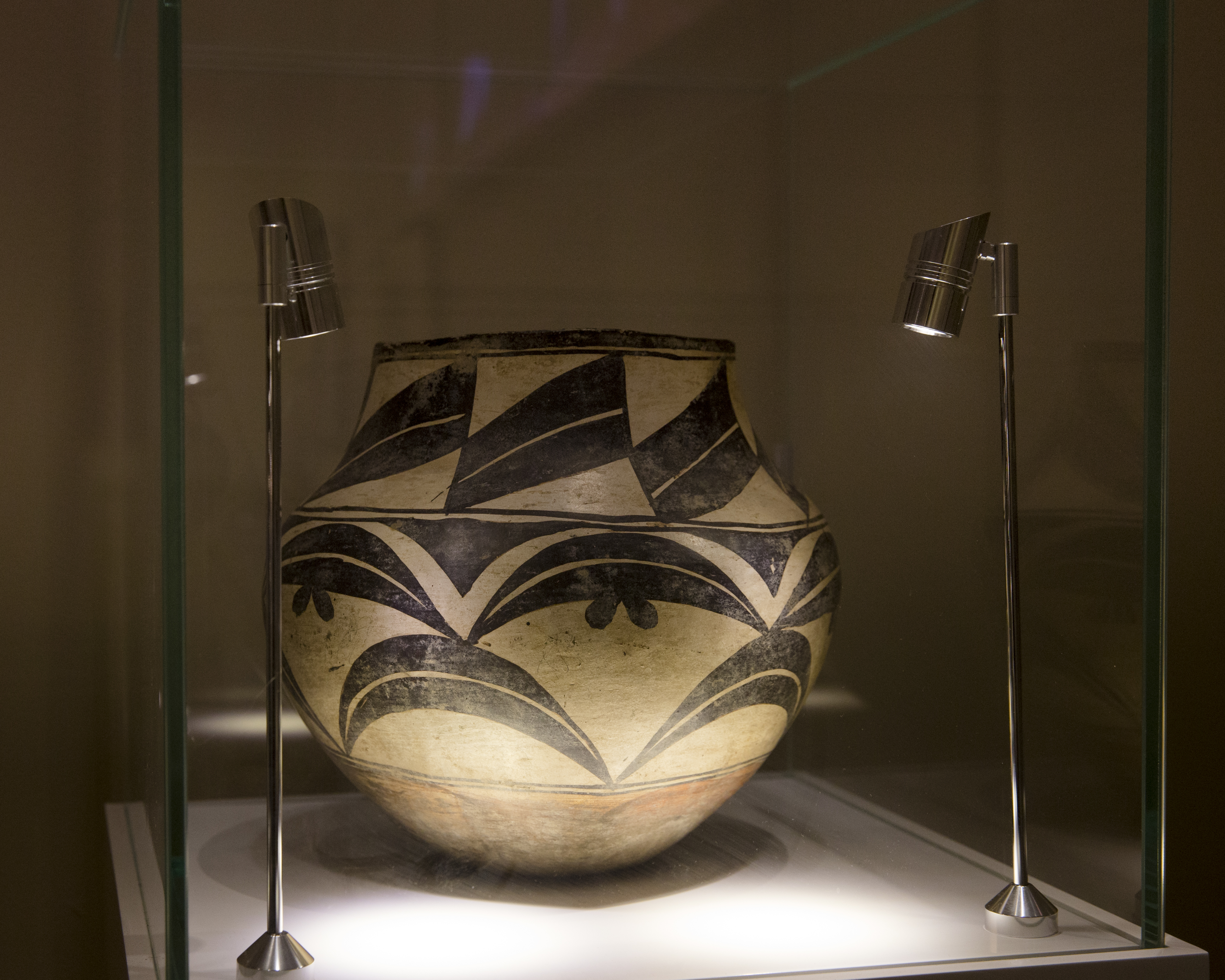 Sculpting Cultures Southeast and Southwest Native Pottery Exhibit